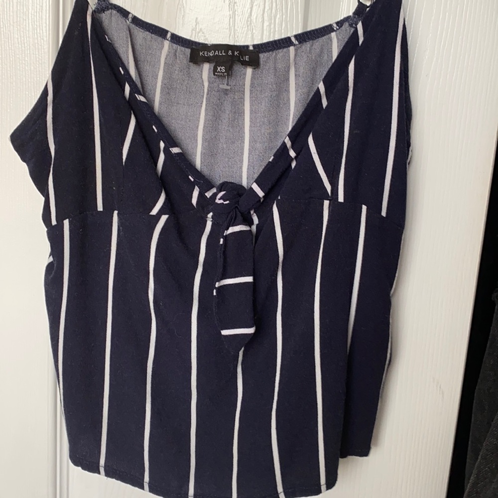Stripped top